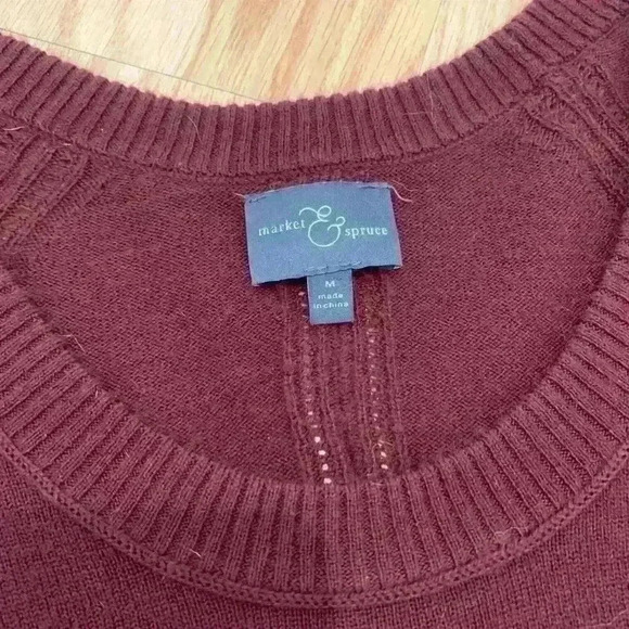 Market & Spruce Purple Pullover Sweater Size Medium - Picture 3 of 9